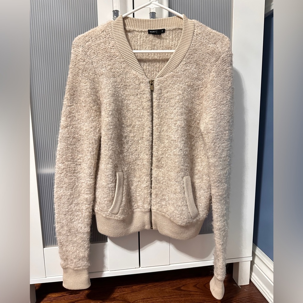 Cardigan - Picture 4 of 7